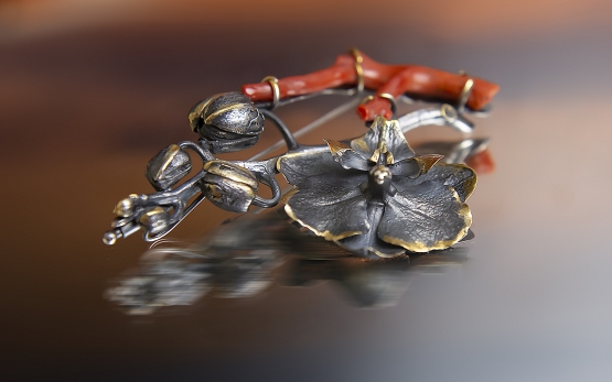 Кулон-брошь "Орхидея".